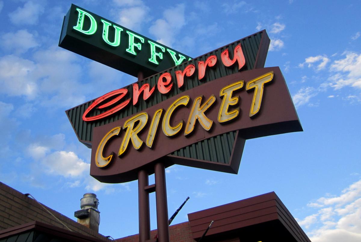 Cherry Cricket sign