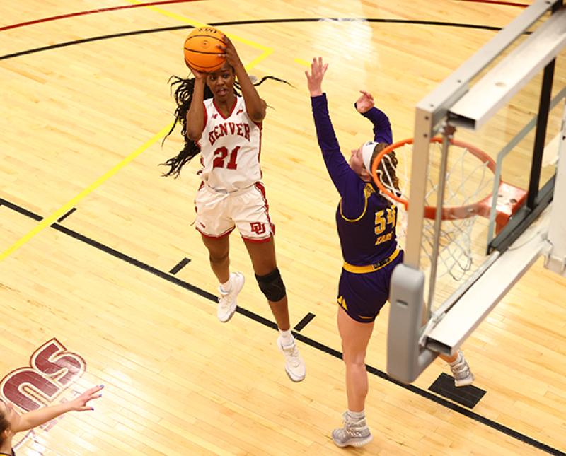 Fresh Faces Bring a New Energy to the DU Women’s Basketball Team