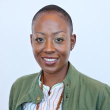 Dindi Gaines headshot